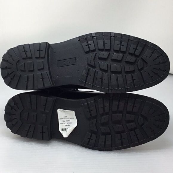 BP. Dean Boots (UC1)